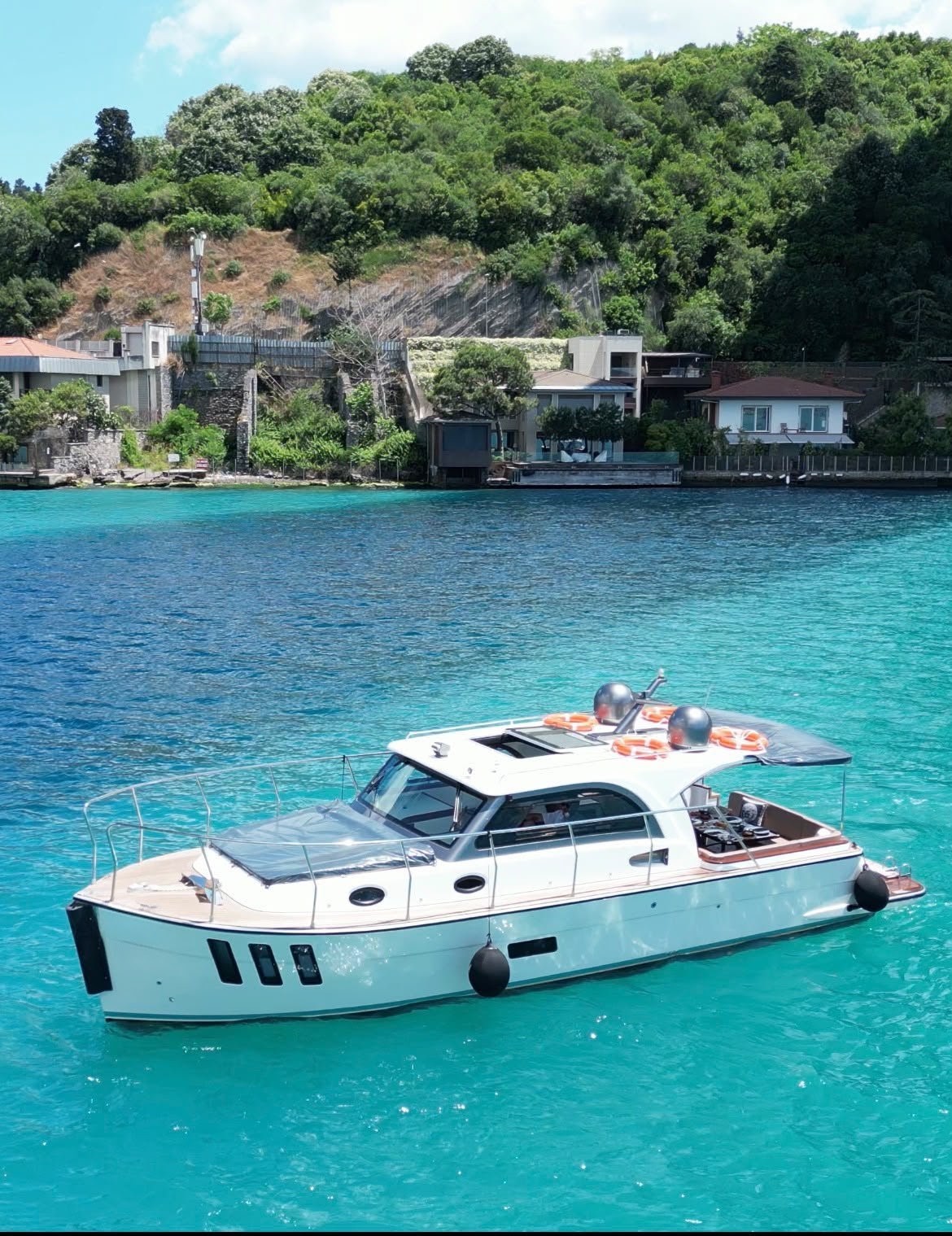 12 Metre Lüks Motoryat ile Unutulmaz Boğaz Deneyimi